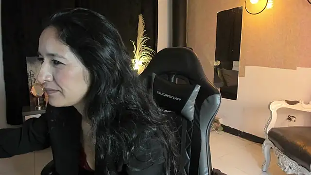 Vicky_Angeel Live XXX-Chat