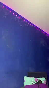 NikitaDragunXXXのライブXXXチャット