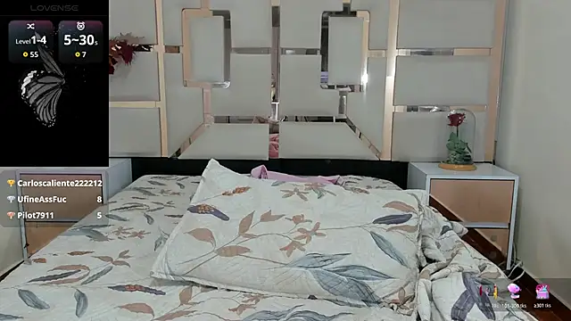 lisa_yui লাইভ XXX চ্যাট