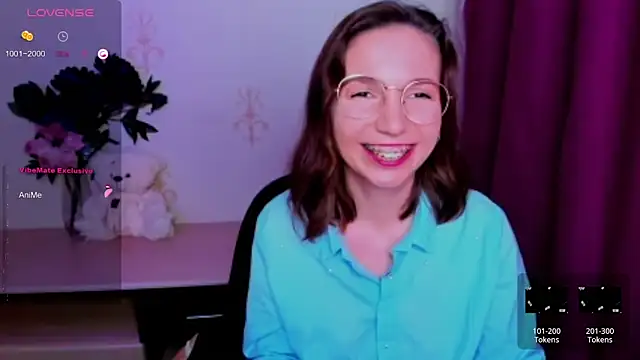KindHazelHere_ Live XXX-Chat