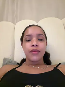 Yasmin777_'s Live XXX Chat
