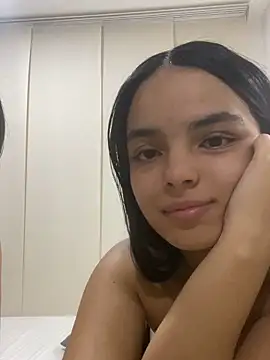 Venusduoxx's Live XXX Chat