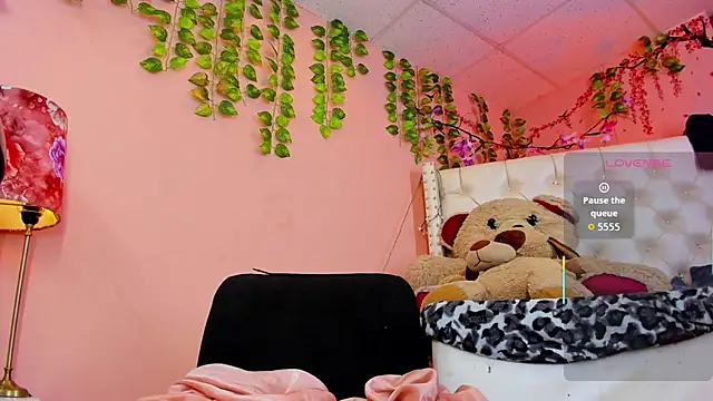 Czat XXX na żywo – valentinee_xo