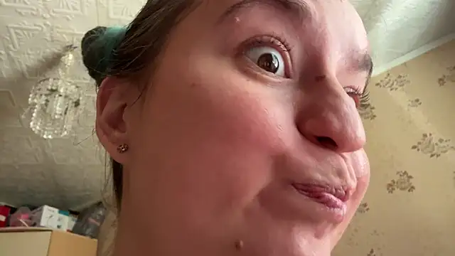 Bubblegum_Tempt's Live XXX Chat