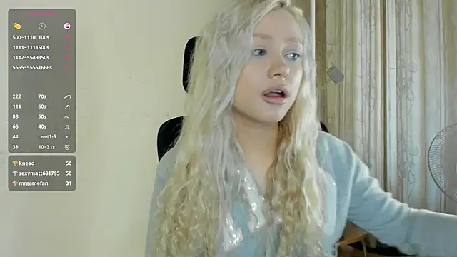 MidnightPoise's Live XXX Chat