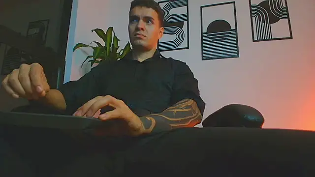 ALPHA_DOMINUS_ Шоу с уебкамера