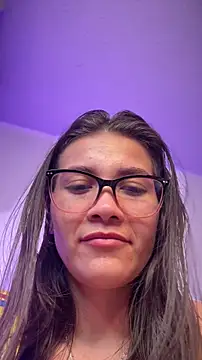 aurora_divine's Live XXX Chat