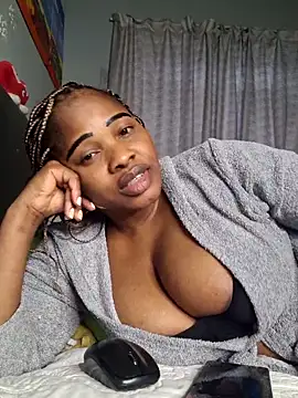 kim24242's Live XXX Chat