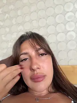 Chat +18 de AleksandraRich ao vivo