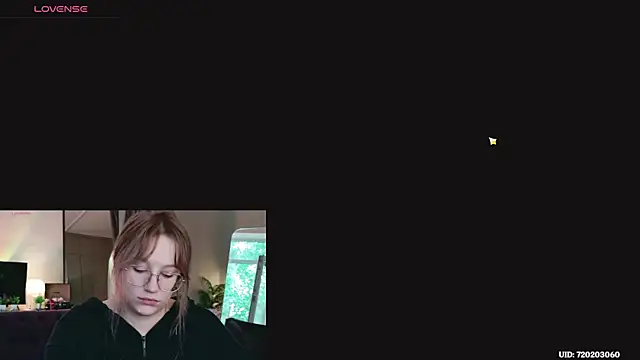 Morvelyn live XXX chat