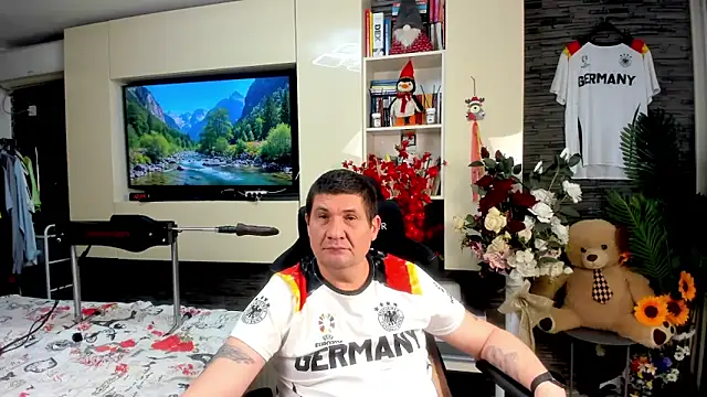 SpartacusDaddy48 라이브 XXX 채팅