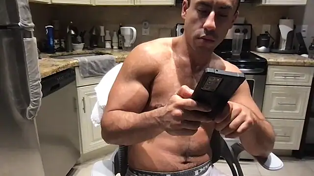 BigGuyMuscle Obrolan Langsung XXX