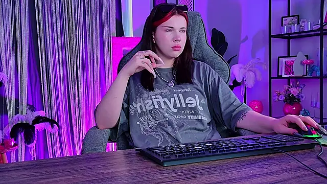 XXX chat uživo modela AliceSunday