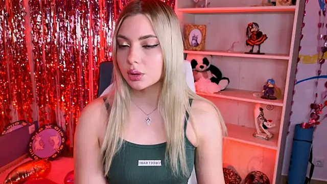 HyileyClark's Live XXX Chat