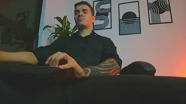 ALPHA_DOMINUS_ Pertunjukan Webcam