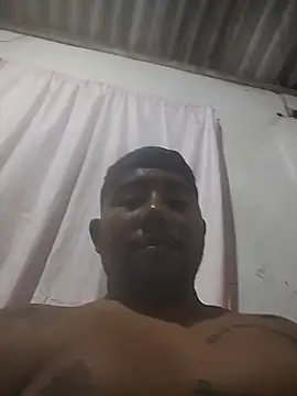 Chat +18 de master_juju1924 ao vivo