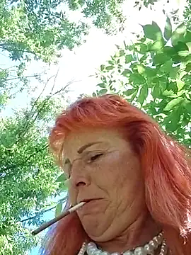 CassandraSandra44's Live XXX Chat