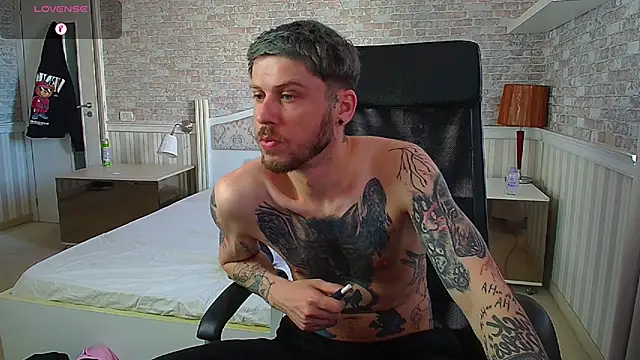 JonahShaw Live XXX-chat