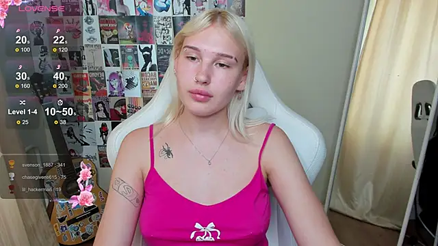 EvelinaLuu Live XXX-chat