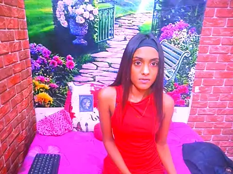 IndianPretty14u2Luv Live XXX-chat