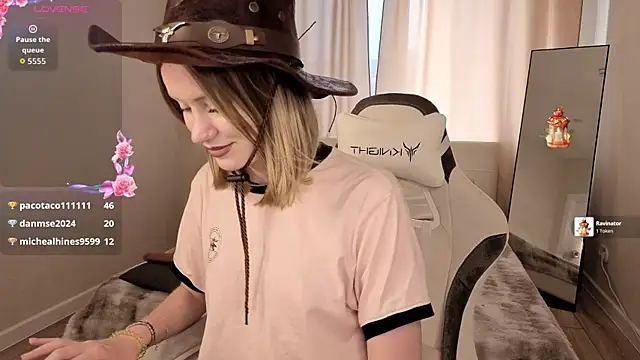EvaHamilton Live XXX-chat