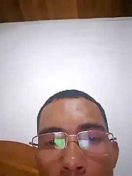 Mikael_1357's Live XXX Chat