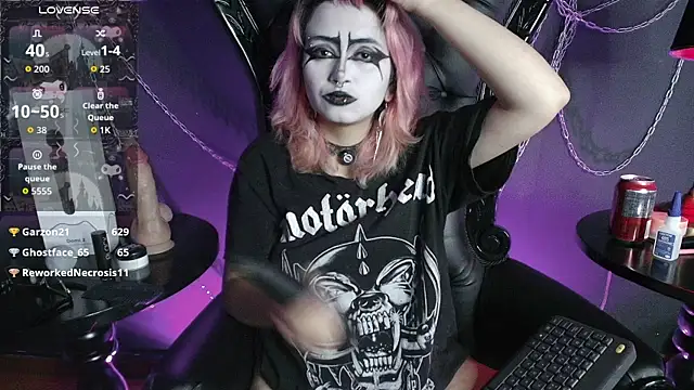 Chat +18 de Navier__ ao vivo