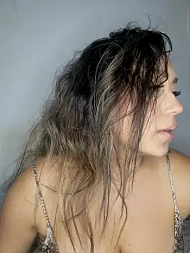 Chat XXX ao vivo de Heidy-cute
