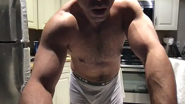 BigGuyMuscle: απευθείας συνομιλία ΧΧΧ