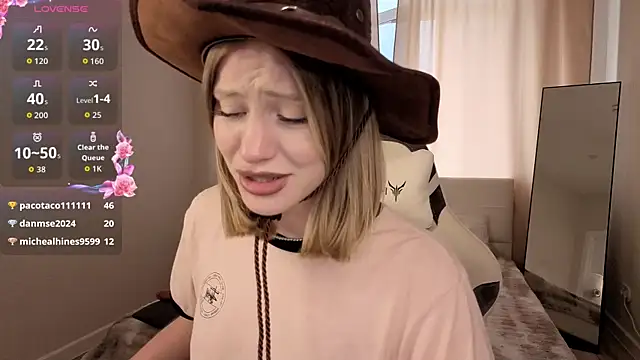 Chat +18 de EvaHamilton ao vivo