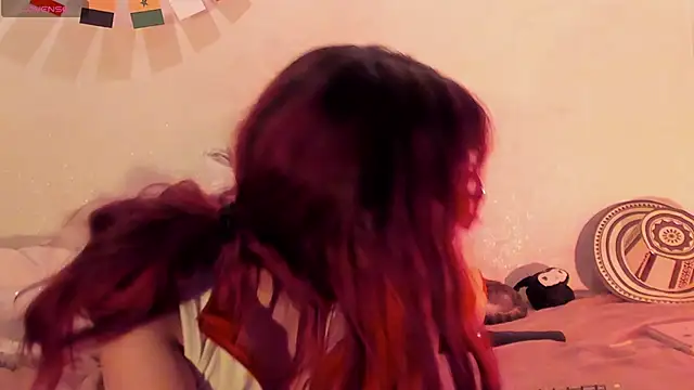 RedMeloddy's Live XXX Chat