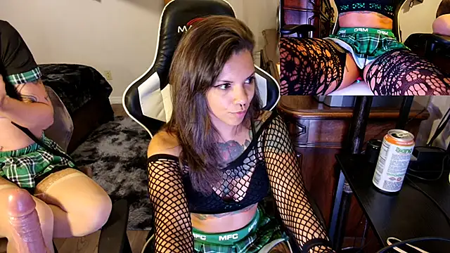 Chat XXX en directo de HailWildss