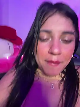 Sweettemptation26's Live XXX Chat