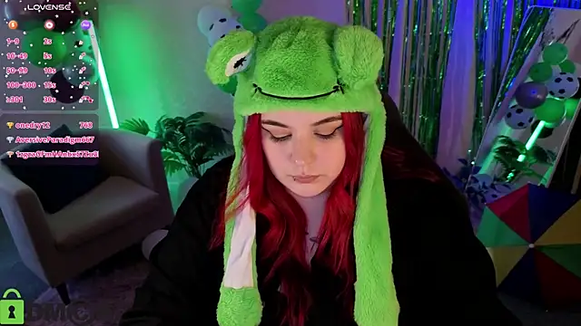 Mia_R0ss Chat XXX in diretta