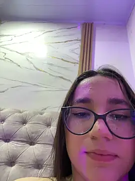 mia_khalaf's Live XXX Chat