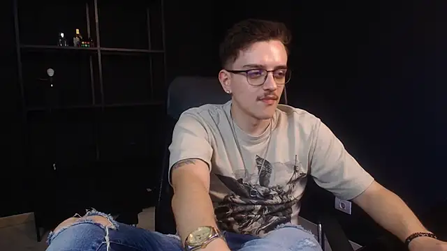 FelixStarkk live XXX chat