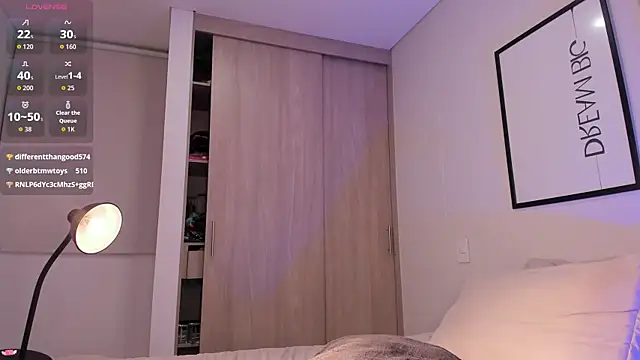 Онлайн чат XXX Max_strong01