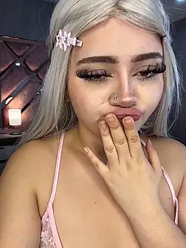 lya_nekko_ – Live XXX-chat