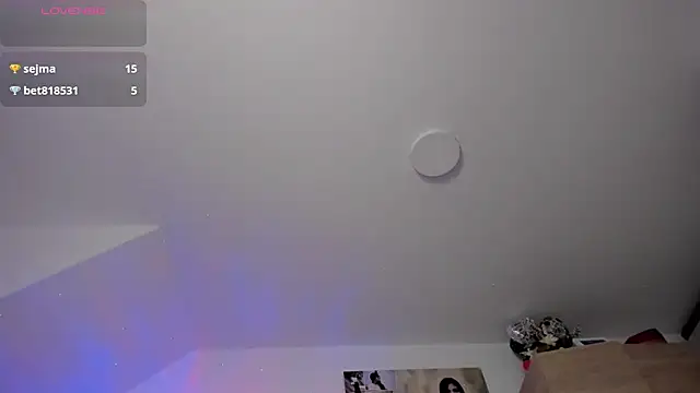 Chat +18 de Veronikolsen- ao vivo