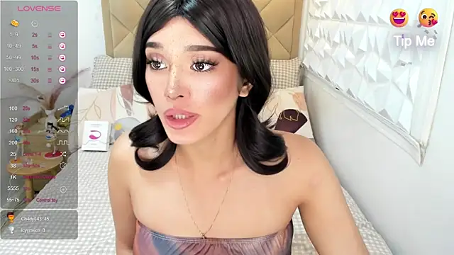 Chat XXX en directo de TsHeartXxx