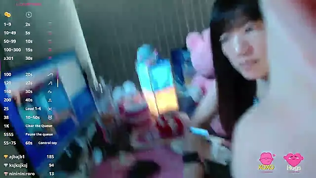 SilViAjpn 即時 XXX 聊天