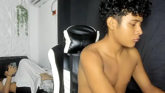 Chat XXX ao vivo de jacob_x21