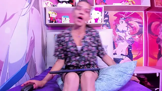 Valentinalennoxn Live XXX chat