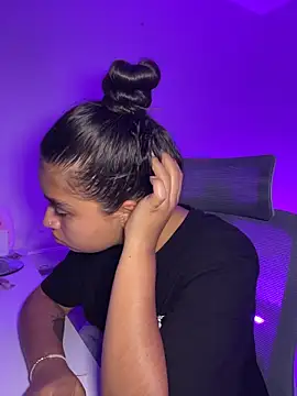 I_Samanthaa's Live XXX Chat