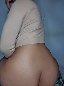 hot-tandy Adlı Modelin Canlı XXX Sohbeti