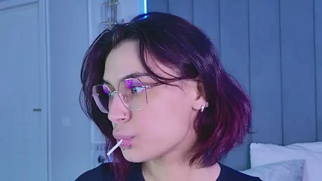 แชท XXX สดของ VioletAsh