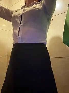 yimisun01's Live XXX Chat