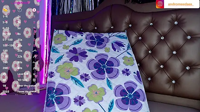Chat +18 de ANDROMEEDA ao vivo