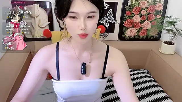T-TeaR Chat XXX live