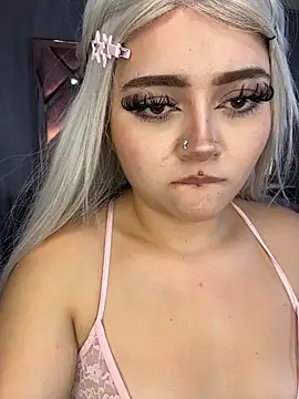 lya_nekko_'s Live XXX Chat